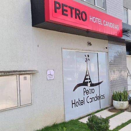 Petro Hotel Candeias Candeias  Екстериор снимка