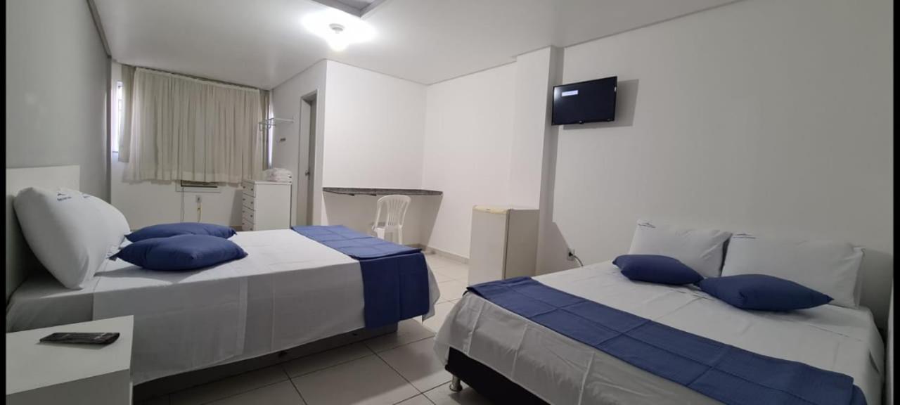 Petro Hotel Candeias Candeias  Екстериор снимка